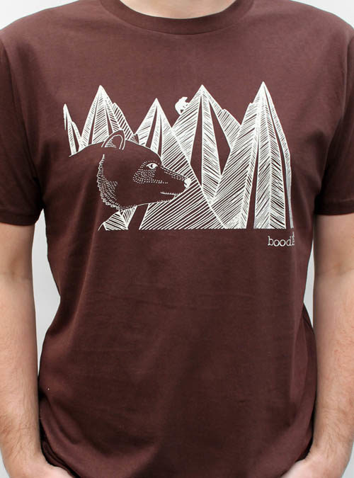 close up of mountain bear mens T-shirt