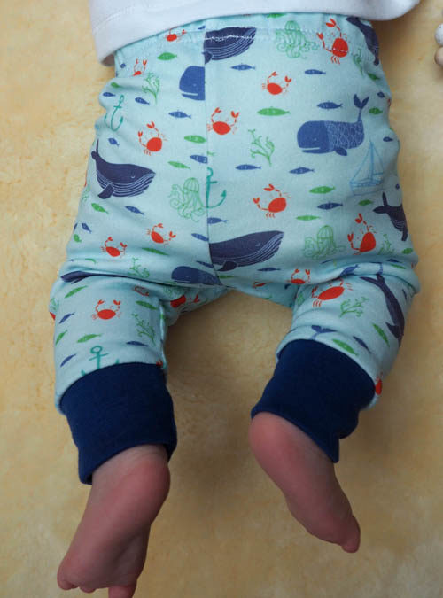 Whale baby leggings - Image 3