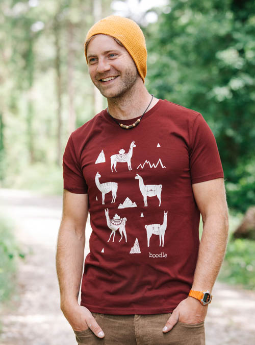 Llama Mens organic T-shirt