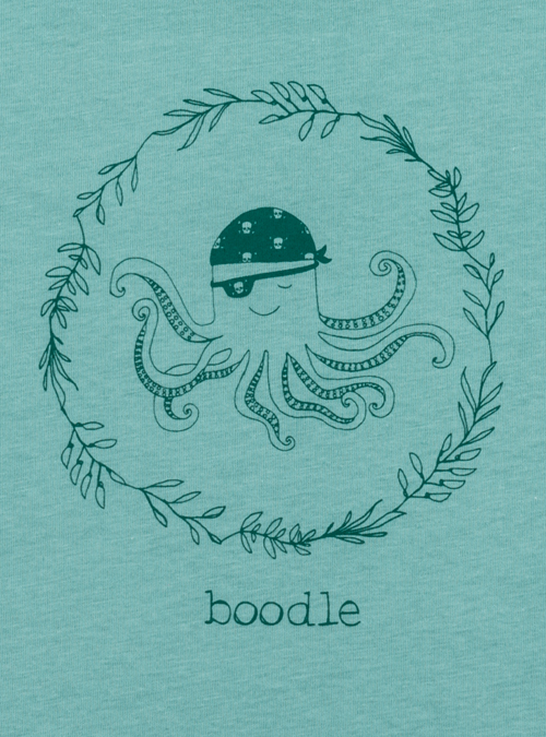 pirate octopus t-shirt close up